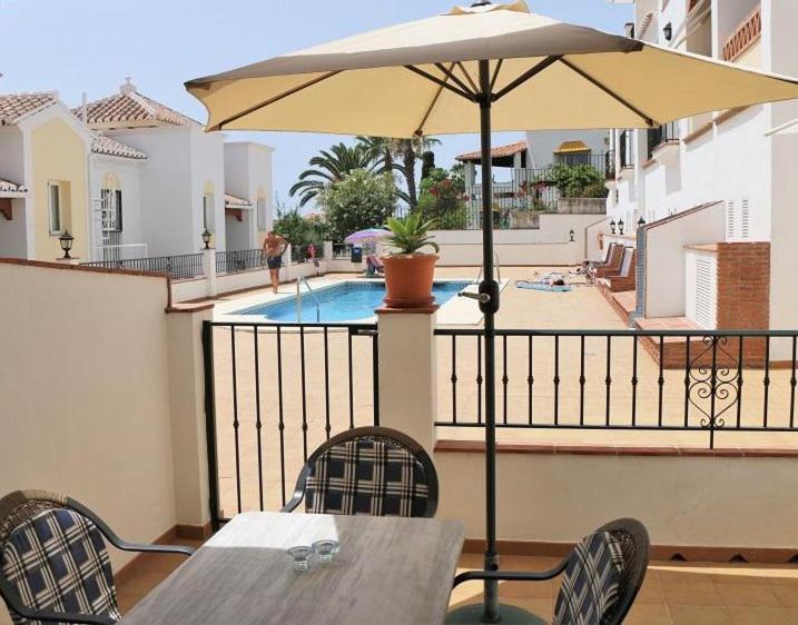Casa Kasander, Two Bedroom Appartment Near Beach With Pool Nerja Esterno foto