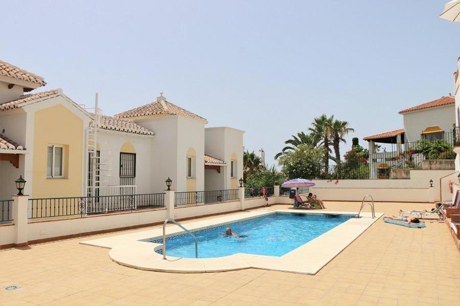 Casa Kasander, Two Bedroom Appartment Near Beach With Pool Nerja Esterno foto