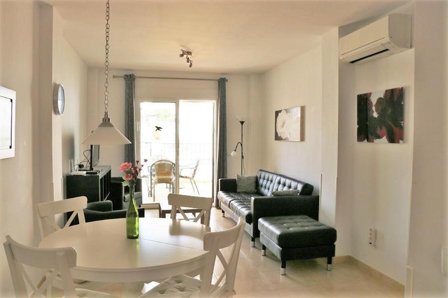 Casa Kasander, Two Bedroom Appartment Near Beach With Pool Nerja Esterno foto